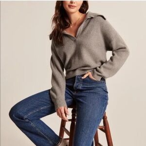 Abercrombie & Fitch Boucle Notch-Neck Knit VNeck Oversized Polo Collar Sweater